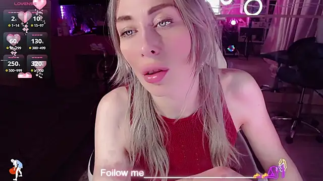 AnnieGOld  online show from March 8, 2026, 7:28 pm