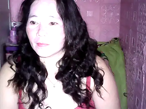 Snapshot of hotpusie_4u chatting on February 10, 2026, 4:44 pm hotpusie 4u online show from February 10, 2026, 4:44 pm