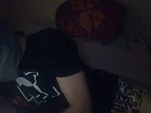 Snapshot of Chris-LE91 chatting on October 10, 2025, 12:31 am Chris-LE91 online show from October 10, 2025, 12:31 am