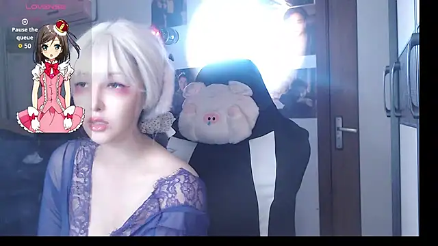 candy cola online show from October 13, 2025, 6:13 am