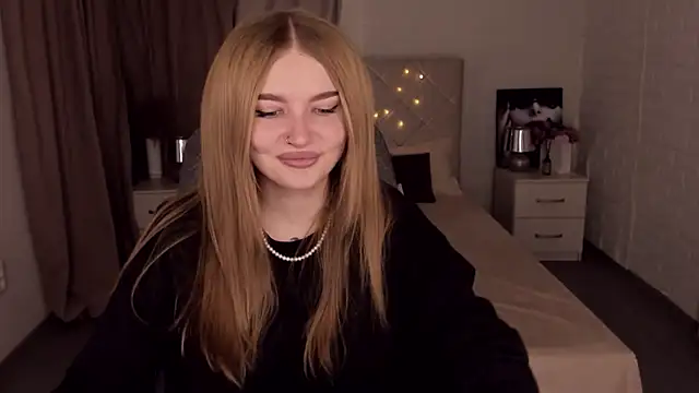 ViolettaLopez online show from January 30, 2025, 4:34 pm