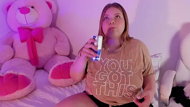 AshlyRouse online show from January 1, 2025, 6:26 am