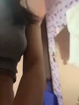 Snapshot of roman_and_jessie chatting on February 14, 2026, 12:46 pm roman and jessie online show from February 14, 2026, 12:46 pm