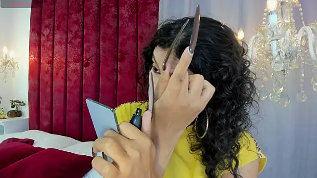 LaColorina  online show from February 26, 2025, 4:36 am