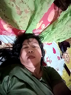 Snapshot of TropicalFlower chatting on February 14, 2026, 10:17 pm TropicalFlower online show from February 14, 2026, 10:17 pm