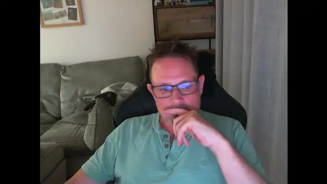 Snapshot of ZebedeePirate chatting on March 22, 2025, 10:15 pm ZebedeePirate online show from March 22, 2025, 10:15 pm