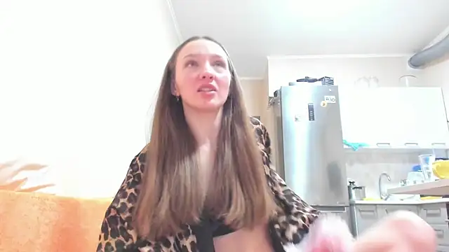 Snapshot of Naughty_Molly chatting on February 12, 2026, 11:33 pm Naughty Molly online show from February 12, 2026, 11:33 pm