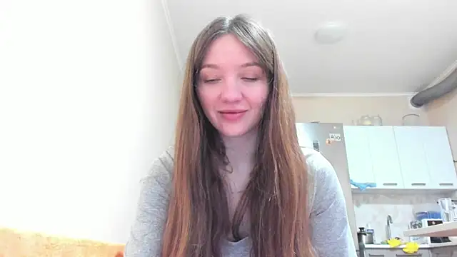 Snapshot of Naughty_Molly chatting on April 12, 2026, 4:23 pm Naughty Molly online show from April 12, 2026, 4:23 pm