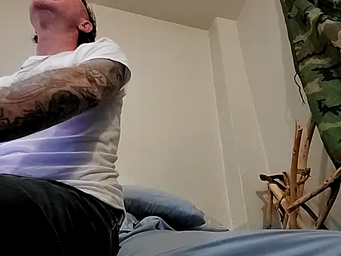 Snapshot of thefire420 chatting on February 16, 2025, 11:16 am thefire420 online show from February 16, 2025, 11:16 am