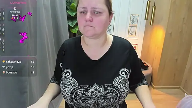 Snapshot of ScarlettSoft chatting on December 24, 2024, 12:00 pm ScarlettSoft online show from December 24, 2024, 12:00 pm