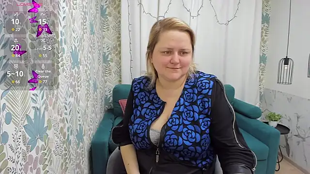 Snapshot of ScarlettSoft chatting on December 30, 2024, 5:37 am ScarlettSoft online show from December 30, 2024, 5:37 am