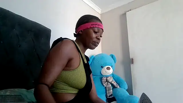 cherryontopy online show from March 6, 2025, 11:14 am