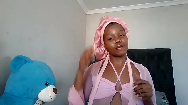 cherryontopy online show from March 15, 2025, 2:01 pm