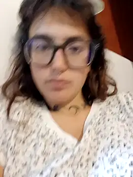 Snapshot of Blulilla69 chatting on September 29, 2025, 8:19 am Blulilla69 online show from September 29, 2025, 8:19 am