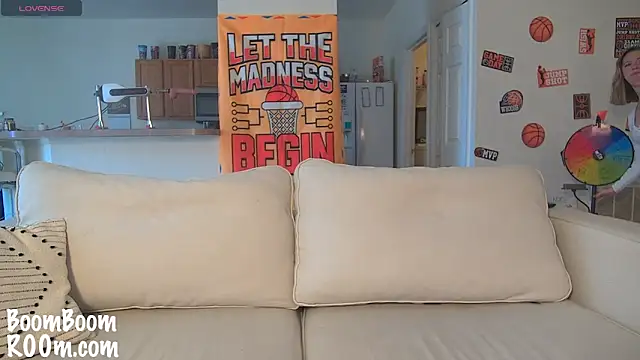 boomboomr00m online show from March 22, 2025, 6:36 pm