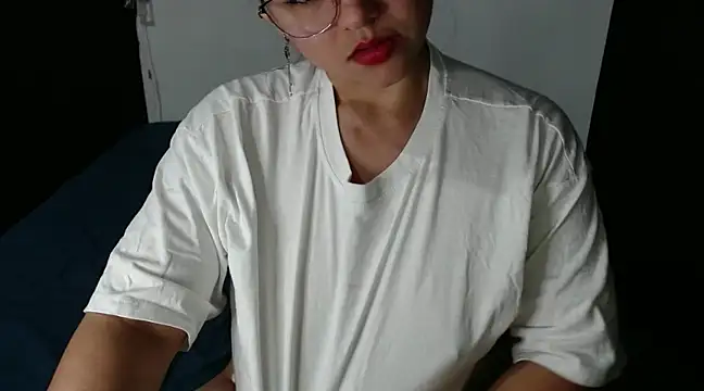 Snapshot of lizbodu chatting on February 17, 2025, 9:19 pm lizbodu online show from February 17, 2025, 9:19 pm