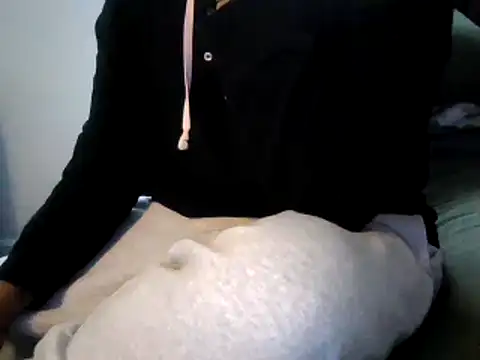 Snapshot of ReeferMadness59 chatting on March 6, 2025, 2:18 pm ReeferMadness59 online show from March 6, 2025, 2:18 pm