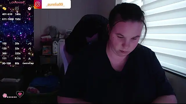 AureliaWinter online show from July 18, 2026, 7:17 pm