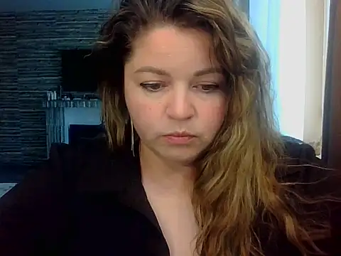 Snapshot of cute__cherry chatting on May 30, 2026, 3:09 pm cute cherry online show from May 30, 2026, 3:09 pm