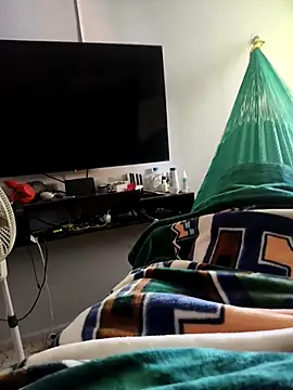 Snapshot of Rubens2431 chatting on February 24, 2026, 5:11 pm Rubens2431 online show from February 24, 2026, 5:11 pm