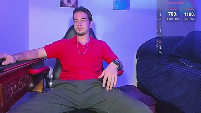 Alex smith00 online show from January 12, 2025, 2:45 am