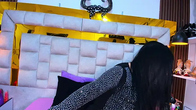 Snapshot of bigass_monic chatting on January 25, 2025, 3:51 am bigass monic online show from January 25, 2025, 3:51 am