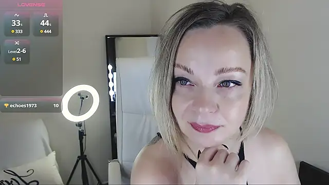 Tilly Eliot online show from February 21, 2025, 4:59 pm