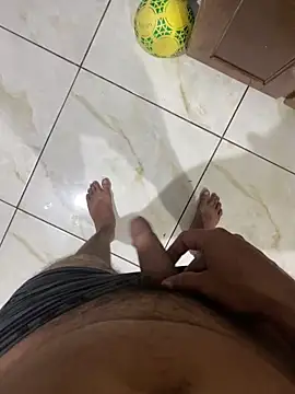 Snapshot of cf27 chatting on February 17, 2026, 4:31 am cf27 online show from February 17, 2026, 4:31 am