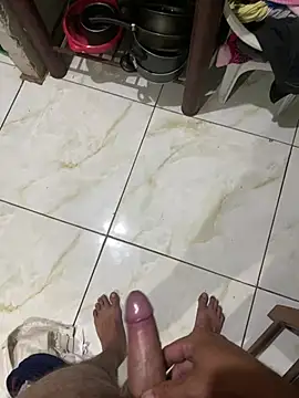 Snapshot of cf27 chatting on March 28, 2026, 8:14 am cf27 online show from March 28, 2026, 8:14 am