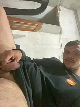 Snapshot of cf27 chatting on April 6, 2026, 8:04 am cf27 online show from April 6, 2026, 8:04 am