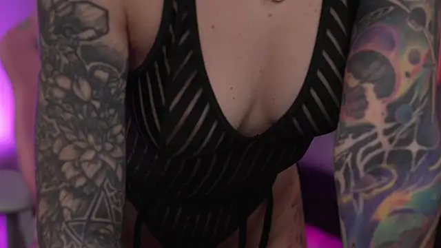 Snapshot of GirlGogo chatting on March 18, 2025, 10:04 pm GirlGogo online show from March 18, 2025, 10:04 pm