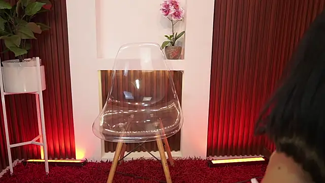 MaddyWattson online show from October 30, 2025, 11:33 am