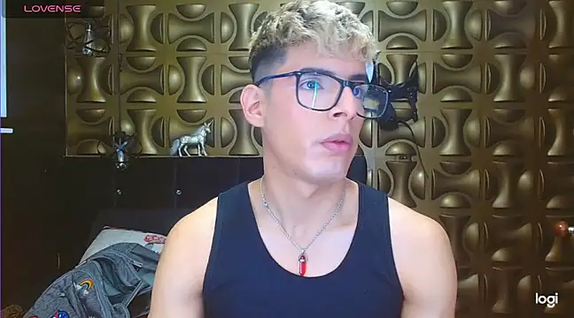 angel sexyevil online show from February 12, 2025, 12:22 pm