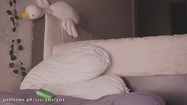 Snapshot of liassmolly1_couple chatting on February 1, 2025, 4:11 pm liassmolly1 couple online show from February 1, 2025, 4:11 pm