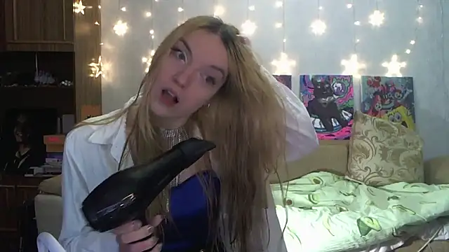 SecretSophia online show from January 14, 2025, 5:23 pm