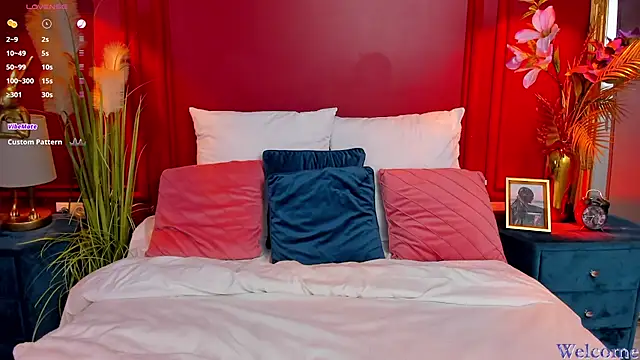 MiaMuse online show from February 24, 2025, 8:14 pm