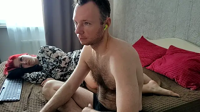 GenrikhBecca online show from March 4, 2026, 8:31 am