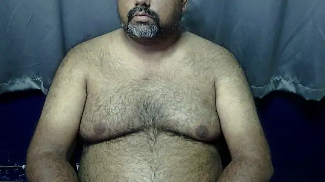hairysubcub 70 online show from May 7, 2026, 7:36 am