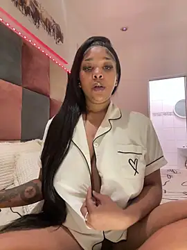 Snapshot of sexyTHANDO chatting on May 17, 2026, 8:38 pm sexyTHANDO online show from May 17, 2026, 8:38 pm