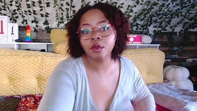 -khayaparker online show from January 17, 2025, 1:56 pm