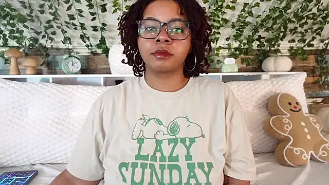 -khayaparker online show from March 17, 2025, 4:08 am