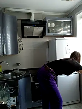 Snapshot of LazyTanukii chatting on September 15, 2025, 6:13 am LazyTanukii online show from September 15, 2025, 6:13 am