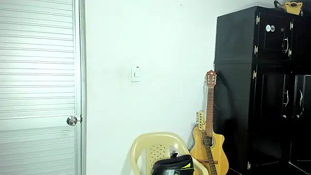 VincentSavage online show from April 4, 2026, 11:13 pm