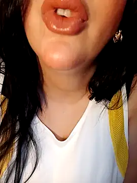 Queen sousou online show from March 20, 2025, 12:30 am