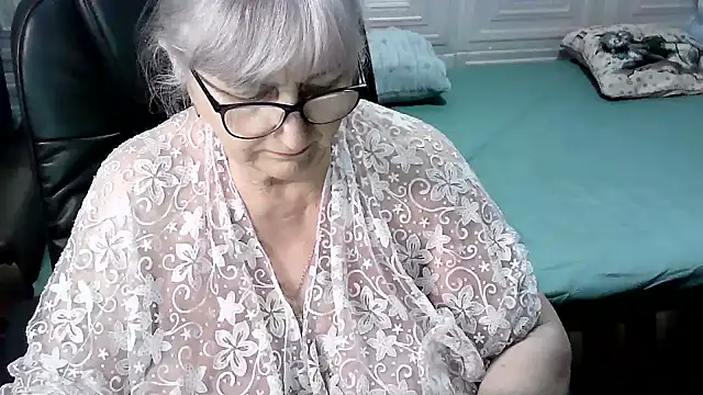 Snapshot of LolkaAlyss chatting on December 21, 2025, 3:08 pm LolkaAlyss online show from December 21, 2025, 3:08 pm