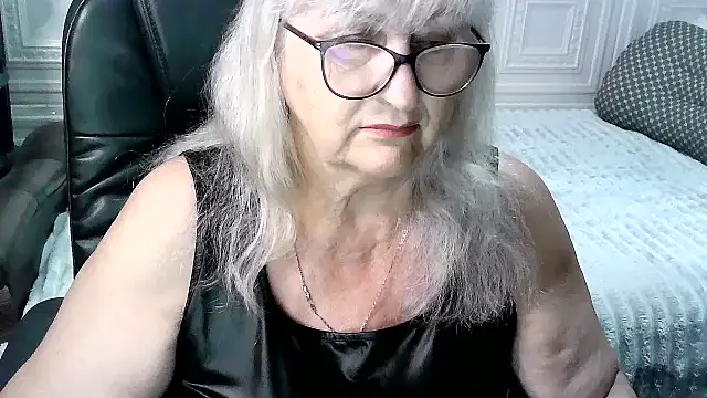 LolkaAlyss online show from July 25, 2026, 7:00 pm