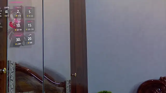 Snapshot of NicolePlay chatting on March 13, 2025, 9:21 am NicolePlay online show from March 13, 2025, 9:21 am