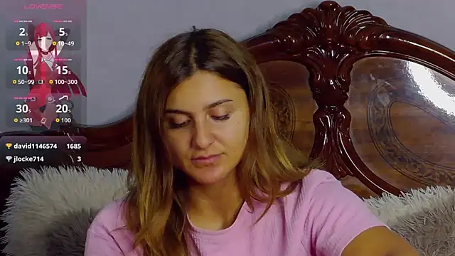 Snapshot of NicolePlay chatting on September 11, 2025, 6:24 am NicolePlay online show from September 11, 2025, 6:24 am