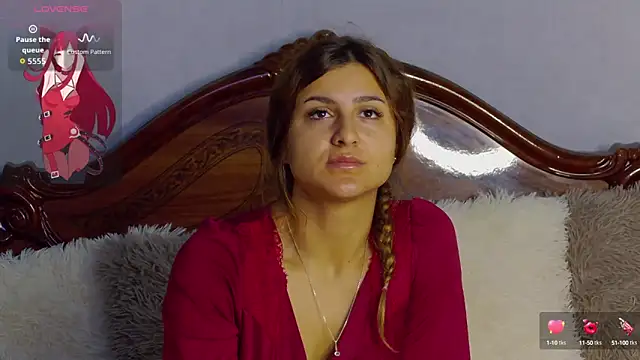 Snapshot of NicolePlay chatting on September 29, 2025, 5:01 am NicolePlay online show from September 29, 2025, 5:01 am