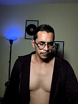 towers j online show from September 11, 2025, 4:34 am